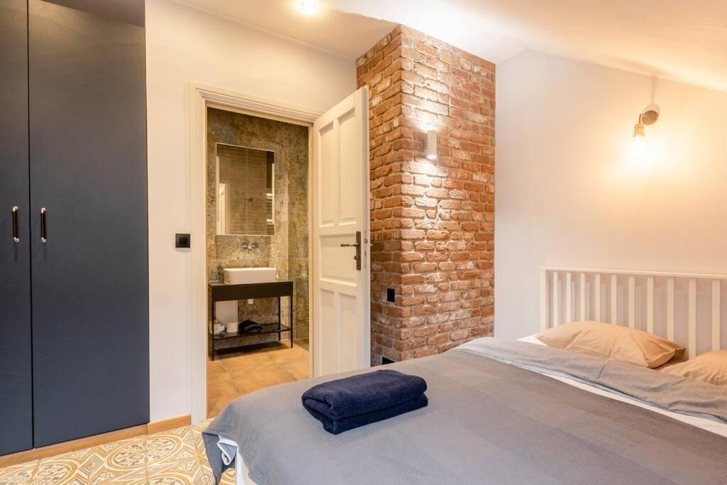Riverside Kazimierz Castle 3 Min P4You Pl Krakow Luaran gambar